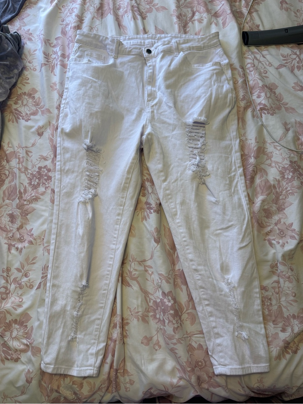 SHEIN White Distressed Skinny Jeans